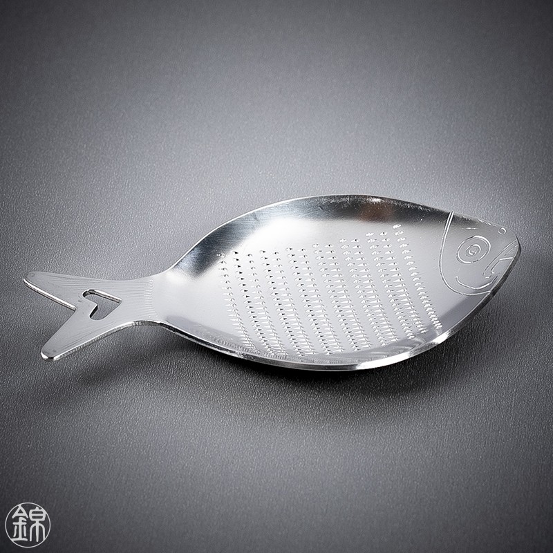 Mini-râpe Oroshigane FORME VIVANEAU